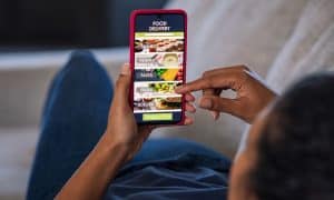 man-food-delivery-app