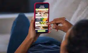 man-food-delivery-app